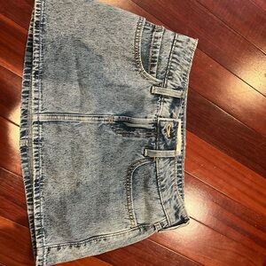 Stylish Denim Mini Skirt